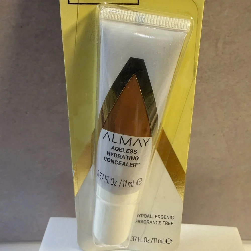 🩷5/$10 Almay Hydrating Concealer 050 Deep